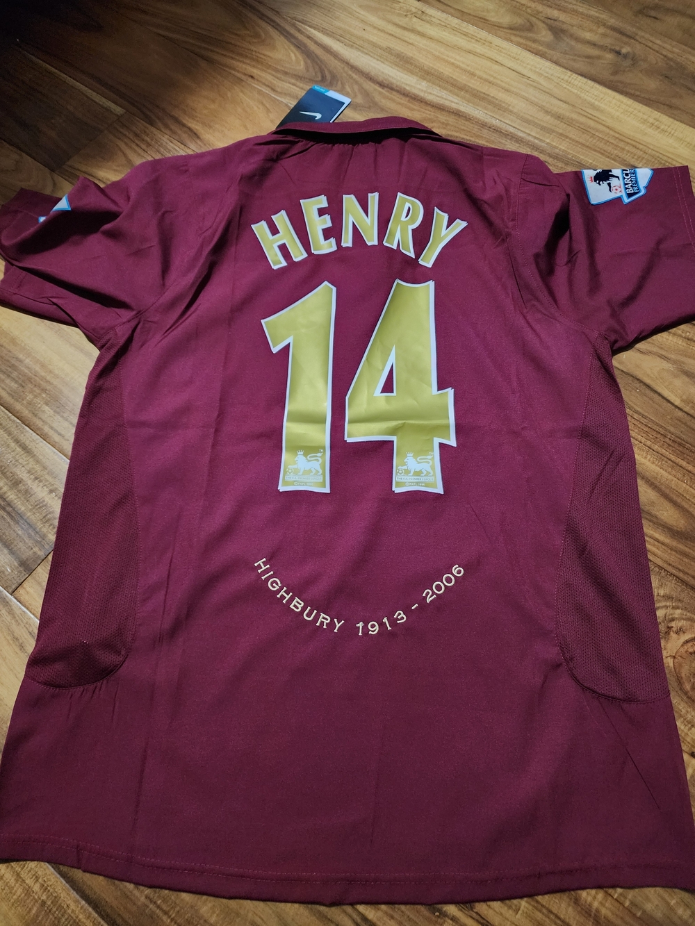 Official Arsenal Thierry Henry #14 Maroon Jersey